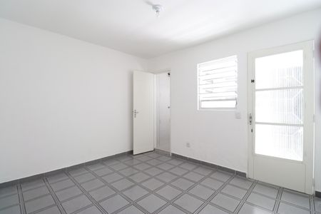 Casa à venda com 110m², 3 quartos e 1 vagaSuíte 1