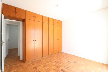 Casa à venda com 110m², 3 quartos e 1 vagaSuíte 2