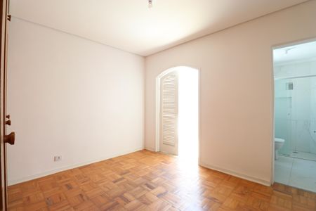 Casa à venda com 110m², 3 quartos e 1 vagaSuíte 2