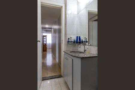 Apartamento à venda com 90m², 3 quartos e 1 vaga Apartamento à venda com 90m², 3 quartos e 1 vagaBanheiro Social
