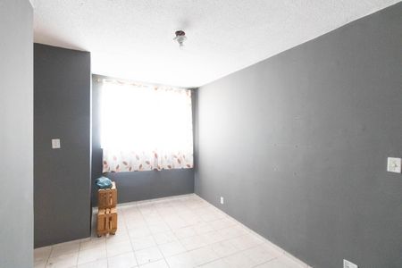 Sala de apartamento para alugar com 2 quartos, 43m² em Paciência, Rio de Janeiro