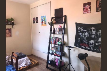 Casa à venda com 3 quartos, 122m² em Jardim Aeroporto, São Paulo