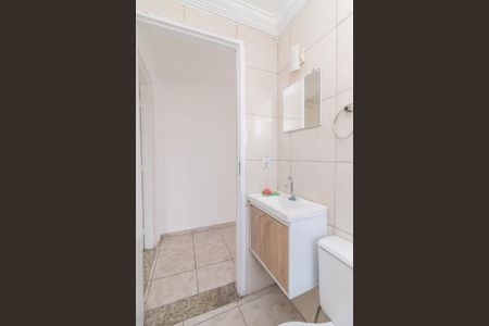 Casa à venda com 120m², 2 quartos e 1 vagaBanheiro