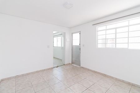 Casa à venda com 120m², 2 quartos e 1 vagaSala