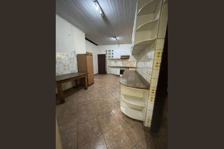 Casa para alugar com 3 quartos, 271m² em Quintas, Nova Lima