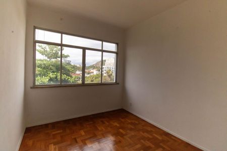 Quarto 1 de apartamento para alugar com 2 quartos, 74m² em Centro, Niterói