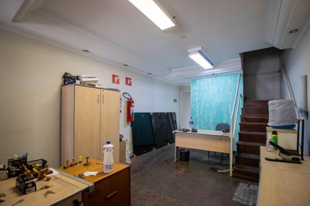 Sala de casa à venda com 6 quartos, 206m² em Jardim Monte Alegre, Taboão da Serra