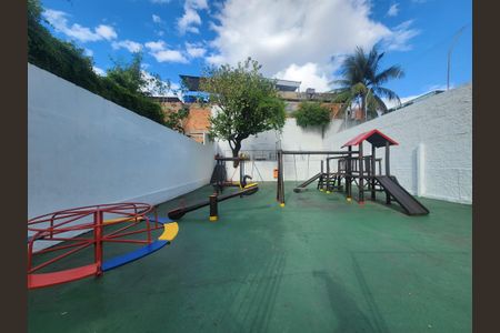 Apartamento para alugar com 61m², 2 quartos e 1 vagaÁrea comum - Playground