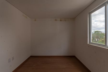 Quarto 2 de apartamento à venda com 2 quartos, 100m² em Serrano, Belo Horizonte