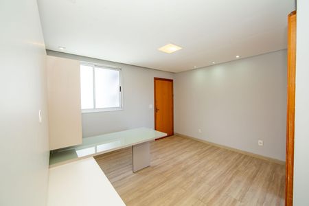 SALA de apartamento à venda com 3 quartos, 68m² em Estrela Dalva, Belo Horizonte