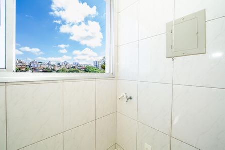 Apartamento à venda com 68m², 3 quartos e 1 vaga Apartamento à venda com 68m², 3 quartos e 1 vagaAREA DE SERVICO