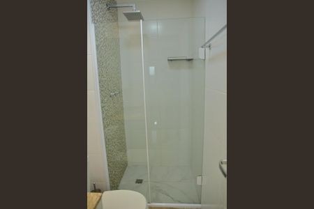 Apartamento à venda com 62m², 2 quartos e 2 vagasBanheiro Social 