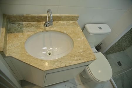 Apartamento à venda com 62m², 2 quartos e 2 vagasBanheiro Social 