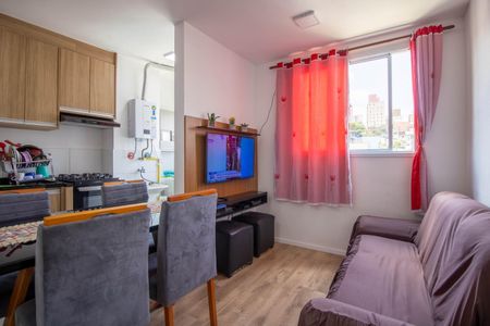 Sala  de apartamento à venda com 2 quartos, 40m² em Jardim Maria Duarte, São Paulo