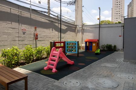 Apartamento à venda com 40m², 2 quartos e sem vagaPlayground