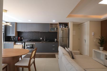Sala/Cozinha de apartamento à venda com 2 quartos, 42m² em Fátima, Canoas