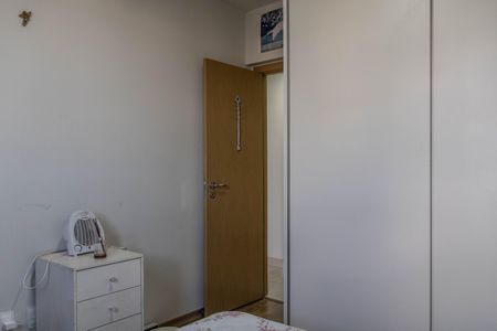 Apartamento à venda com 140m², 3 quartos e 2 vagasQuarto 2