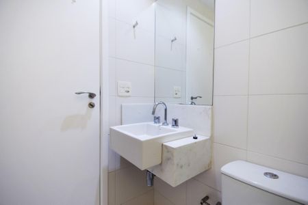 Apartamento à venda com 120m², 2 quartos e 2 vagasbanheiro suite 1