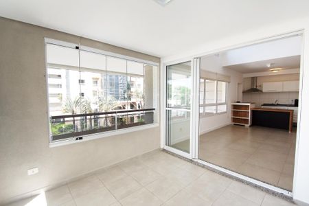 Apartamento à venda com 120m², 2 quartos e 2 vagasSala 2