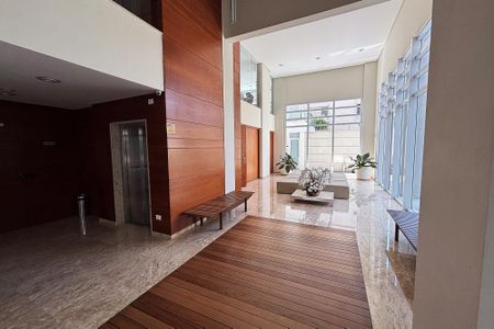 Apartamento à venda com 120m², 2 quartos e 2 vagashall de entrada