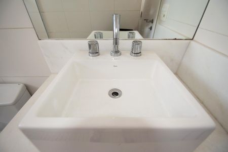 Apartamento à venda com 120m², 2 quartos e 2 vagasbanheiro suite 2