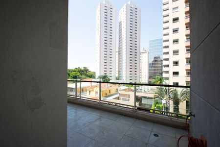 Apartamento à venda com 120m², 2 quartos e 2 vagasvaranda suite 2
