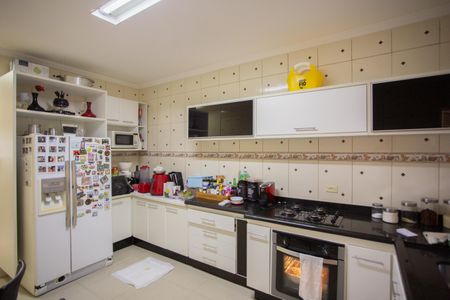 Casa à venda com 135m², 3 quartos e 2 vagasCOZINHA