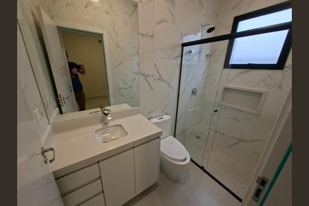 Casa de condomínio à venda com 184m², 3 quartos e 4 vagasFoto 01