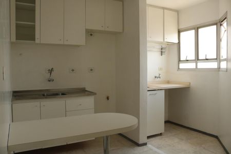 Apartamento à venda com 54m², 2 quartos e 1 vagaCozinha