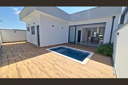 Casa de condomínio à venda com 176m², 3 quartos e 4 vagasFoto 01