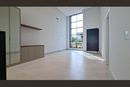 Casa de condomínio à venda com 187m², 3 quartos e 4 vagasFoto 01