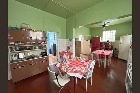 Casa à venda com 600m², 4 quartos e 3 vagasCozinha