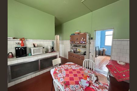 Casa à venda com 600m², 4 quartos e 3 vagasCozinha