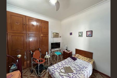 Casa à venda com 600m², 4 quartos e 3 vagasQuarto 2