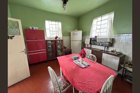 Casa à venda com 600m², 4 quartos e 3 vagasCopa