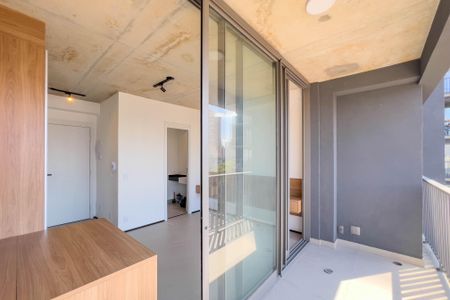 Varanda de kitnet/studio à venda com 1 quarto, 24m² em Vila Mariana, São Paulo
