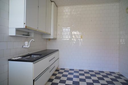 Apartamento à venda com 83m², 2 quartos e sem vaga Apartamento à venda com 83m², 2 quartos e sem vagaCozinha