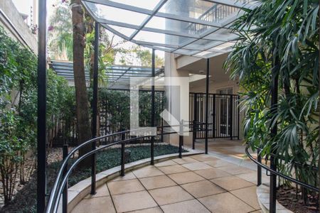 Apartamento à venda com 160m², 2 quartos e 3 vagas Apartamento à venda com 160m², 2 quartos e 3 vagasEntrada