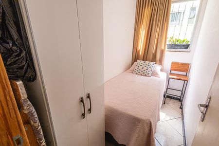 quarto 2 de apartamento à venda com 3 quartos, 49m² em Jardim Alvorada, Belo Horizonte