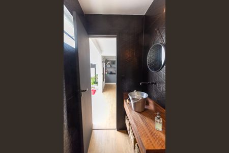 Casa à venda com 200m², 2 quartos e 1 vagaBanheiro de Serviço