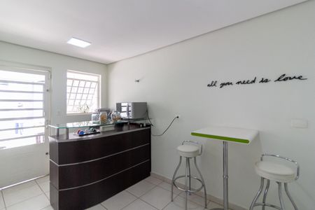 Casa à venda com 200m², 2 quartos e 1 vagaCozinha (copa adaptada)