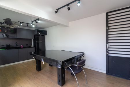 Casa à venda com 200m², 2 quartos e 1 vagaÁrea Gourmet