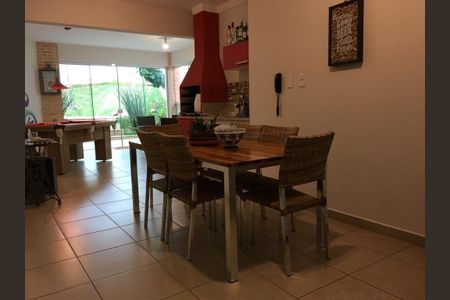 Casa à venda com 3 quartos, 235m² em Residencial Sainte Helene, Campinas