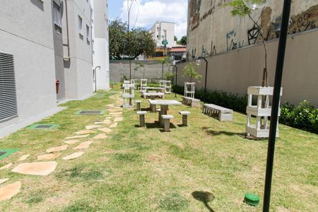 Apartamento à venda com 42m², 2 quartos e 1 vagaÁrea comum