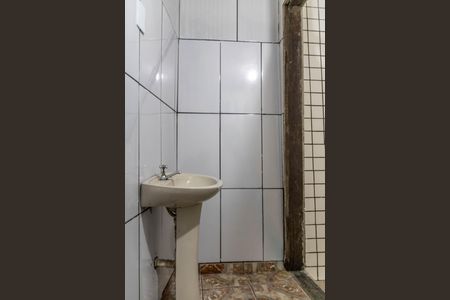 Casa para alugar com 45m², 2 quartos e sem vagaBanheiro