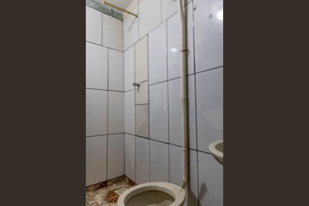 Casa para alugar com 45m², 2 quartos e sem vagaBanheiro