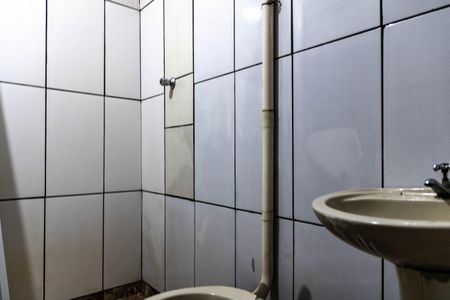 Casa para alugar com 45m², 2 quartos e sem vagaBanheiro