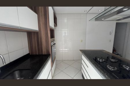 Apartamento à venda com 60m², 2 quartos e 1 vagaCozinha