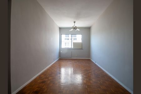 Sala de apartamento à venda com 3 quartos, 75m² em Vila Isabel, Rio de Janeiro