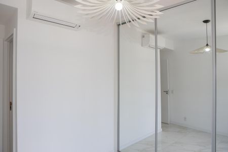 Apartamento à venda com 64m², 2 quartos e 1 vagaSuíte